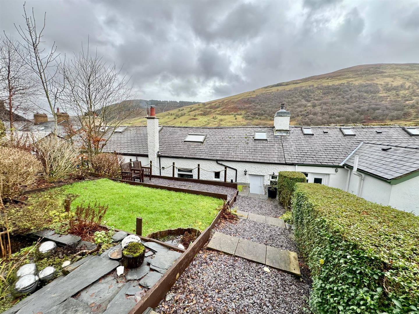 PHOTO-2025-12-10-22-15-43 (2).jpg